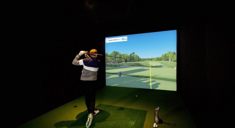 Train Like a Pro: Explore Cutting-Edge Golf Simulators